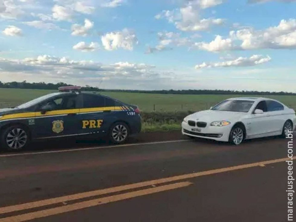 Após perseguição, PRF recupera BMW e 3 assaltantes são presos Após perseguição, PRF recupera BMW e 3 assaltantes são presos