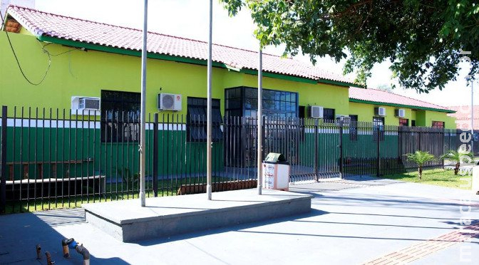 Bandido invade casa e mata idosa a chutes para roubar R$ 400 em Campo Grande Bandido invade casa e mata idosa a chutes para roubar R$ 400 em Campo Grande