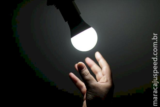 Beneficiários da Tabela Social vão ter redução de até 8,5% com mudança da bandeira amarela de energia 