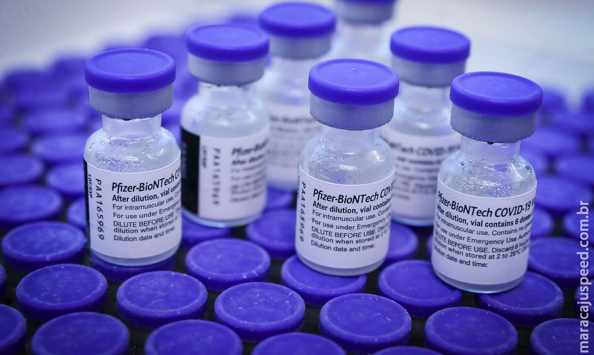 Brasil recebe 2,2 milhões de doses de vacinas da Pfizer Brasil recebe 2,2 milhões de doses de vacinas da Pfizer