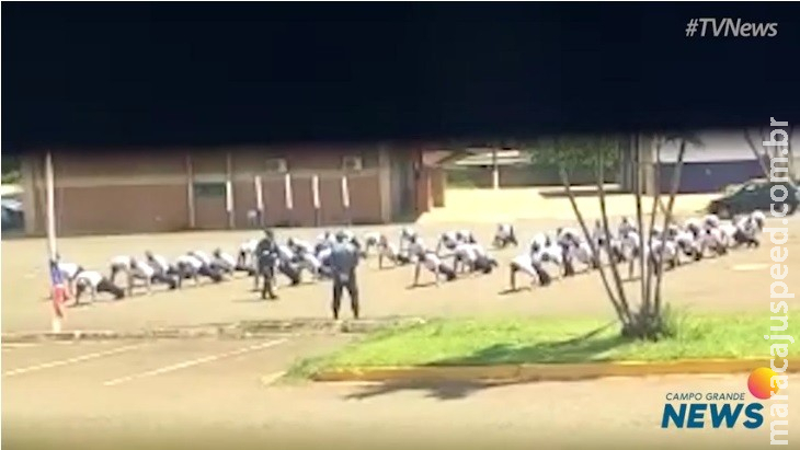 Cadetes da PM denunciam major por Cadetes da PM denunciam major por