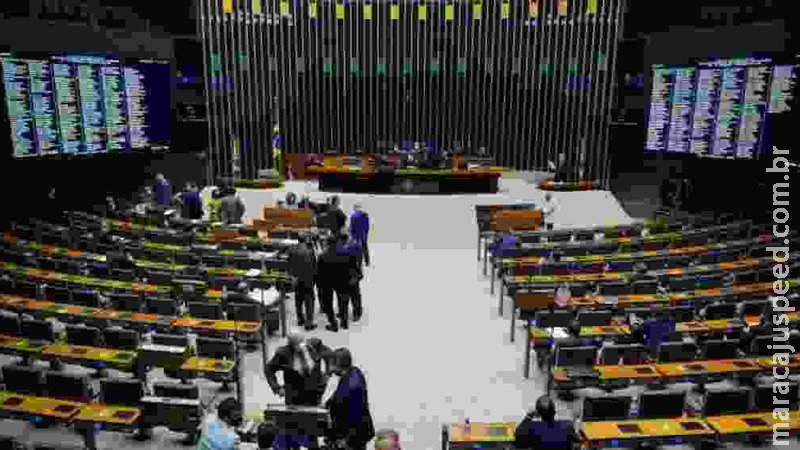 Câmara aprova PEC dos Precatórios em primeiro turno, por 312 votos a 144