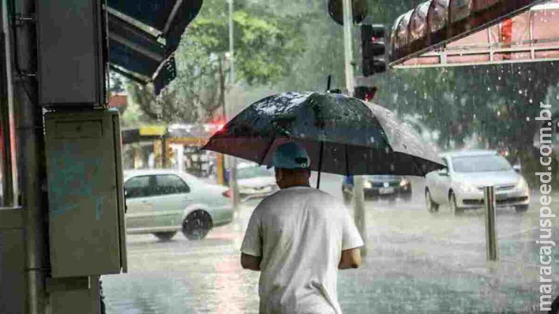 Com avanço de frente fria, quarta-feira tem previsão de mais chuva em MS