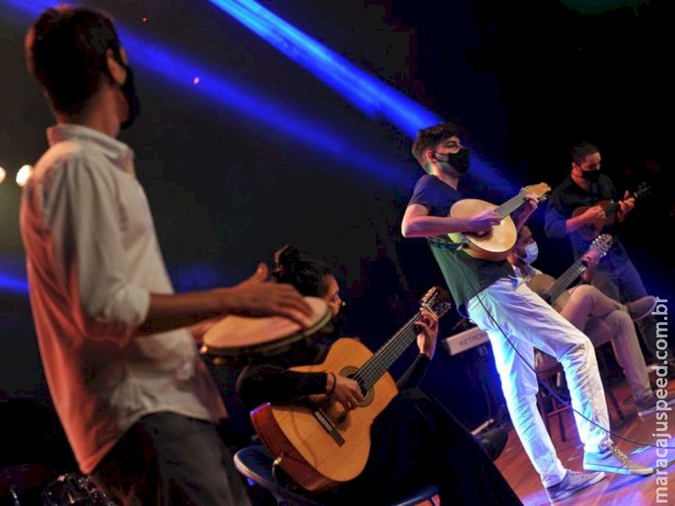 Confira os vencedores do Festival de Música da Rádio Nacional FM de 2021 Confira os vencedores do Festival de Música da Rádio Nacional FM de 2021