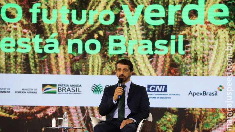 COP26: Brasil promete reduzir emissões de gases pela metade até 2030