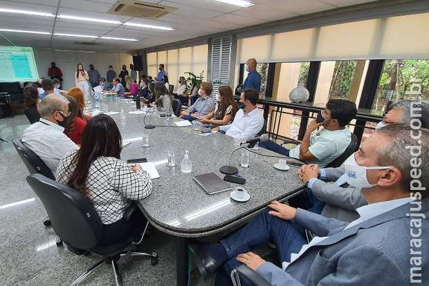 Deputados discutem 15 projetos do Governo Azambuja; reajuste a servidores está na lista Deputados discutem 15 projetos do Governo Azambuja; reajuste a servidores está na lista