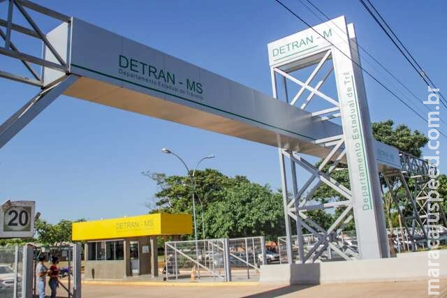 Detran abre na quarta-feira leilão com 180 lotes de veículos para circulação Detran abre na quarta-feira leilão com 180 lotes de veículos para circulação