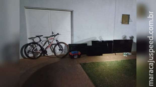 Dupla invade residência de militar e furta televisores e bicicleta em Campo Grande Dupla invade residência de militar e furta televisores e bicicleta em Campo Grande