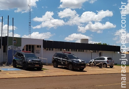 Em Sidrolândia fazenda é invadida e são levadas pelos bandidos 1 revólver e 2 carabinas Em Sidrolândia fazenda é invadida e são levadas pelos bandidos 1 revólver e 2 carabinas