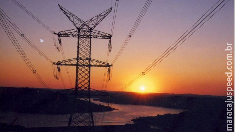 Entidades cobram solução do governo para preço da energia Entidades cobram solução do governo para preço da energia