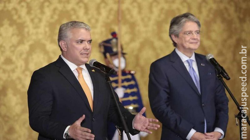 Equador e Colômbia abrirão fronteira comum a partir de dezembro