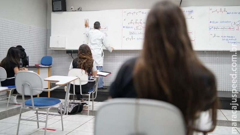 Estudantes da rede pública de MS recebem premiação do concurso 