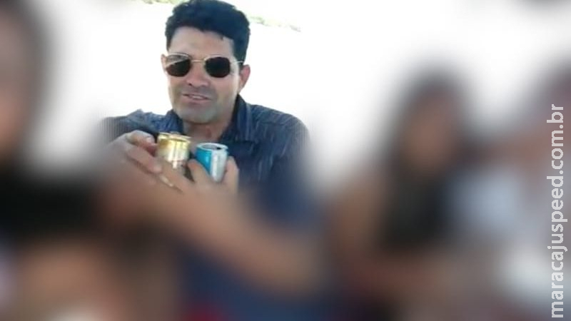 Filmado abusando de criança em barco é encontrado morto com tiro na nuca em MS Filmado abusando de criança em barco é encontrado morto com tiro na nuca em MS