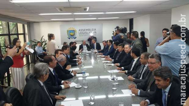Governo retira de pauta PL que reorganiza carreiras de policiais e bombeiros Governo retira de pauta PL que reorganiza carreiras de policiais e bombeiros