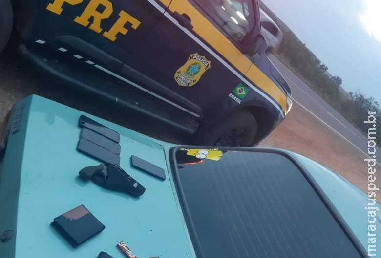 Grupo é flagrado com arma ilegal em Ribas do Rio Pardo Grupo é flagrado com arma ilegal em Ribas do Rio Pardo
