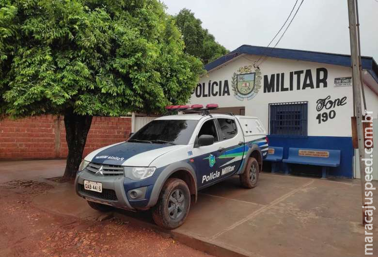 Homem é preso por ameaça, violência doméstica, desacato e resistência Homem é preso por ameaça, violência doméstica, desacato e resistência