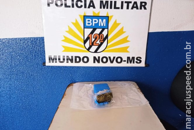 Mãe encontra maconha do filho de 16 anos na geladeira e aciona polícia Mãe encontra maconha do filho de 16 anos na geladeira e aciona polícia