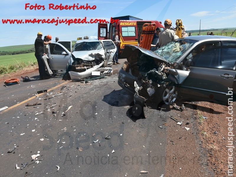 Maracaju: Corpo de Bombeiros atendem ocorrência de acidente de colisão frontal entre veículos, na rodovia MS-162 Maracaju: Corpo de Bombeiros atendem ocorrência de acidente de colisão frontal entre veículos, na rodovia MS-162