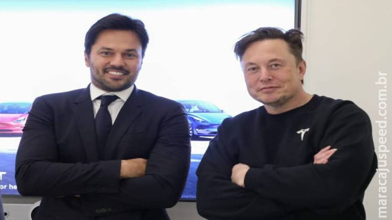 Ministro se reúne com Musk e trata de satélites para levar internet à área remota Ministro se reúne com Musk e trata de satélites para levar internet à área remota