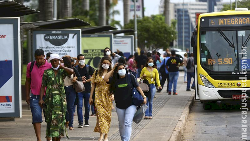 Não há casos da nova variante identificados no Brasil, diz ministério Não há casos da nova variante identificados no Brasil, diz ministério