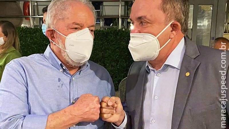 Partidos de esquerda discutem união para criar uma federação e proposta deve ser tendência, diz Vander Partidos de esquerda discutem união para criar uma federação e proposta deve ser tendência, diz Vander