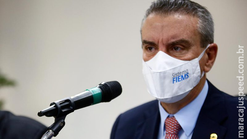 Paulo Corrêa apresenta emenda e adia votação do reajuste de 10% dos servidores Paulo Corrêa apresenta emenda e adia votação do reajuste de 10% dos servidores
