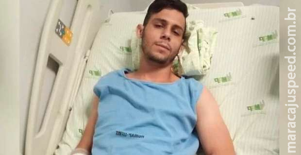 Pedreiro tira rim, mas câncer se espalha e remédio custa R$ 12 mil Pedreiro tira rim, mas câncer se espalha e remédio custa R$ 12 mil