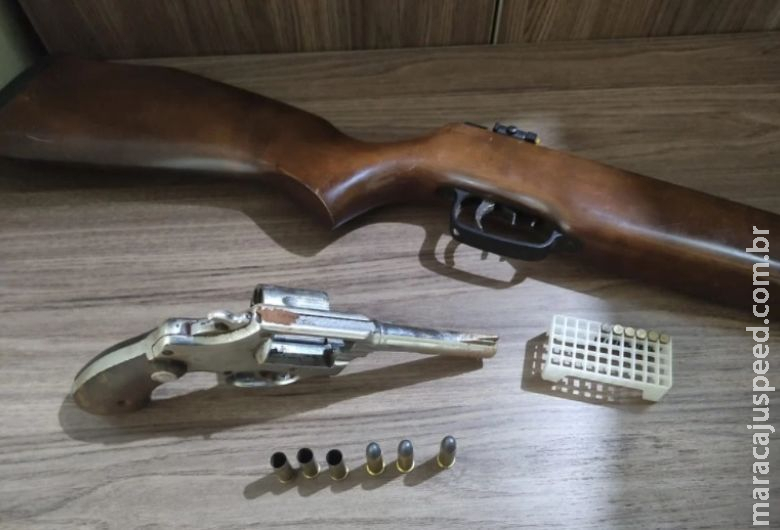 Polícia apreende arma e munições durante ocorrência de agressão