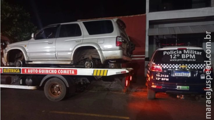 Polícia de MS recupera veículo roubado no Paraguai Polícia de MS recupera veículo roubado no Paraguai
