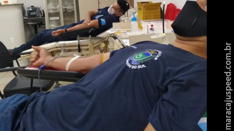 Policiais militares fazem doação de sangue coletiva no Hemosul Policiais militares fazem doação de sangue coletiva no Hemosul