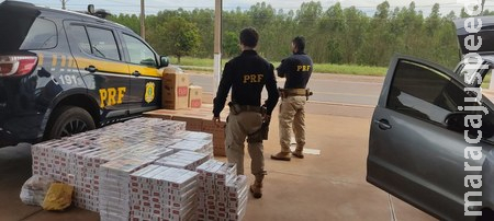 PRF apreende carro lotado com cigarros contrabandeados em Três Lagoas PRF apreende carro lotado com cigarros contrabandeados em Três Lagoas