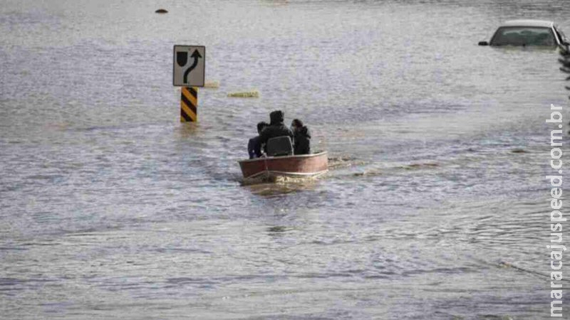 Província do Canadá declara estado de emergência após enchentes