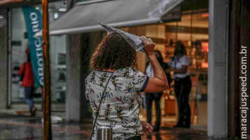 Quinta-feira tem previsão de calor com chance de chuvas isoladas em MS Quinta-feira tem previsão de calor com chance de chuvas isoladas em MS