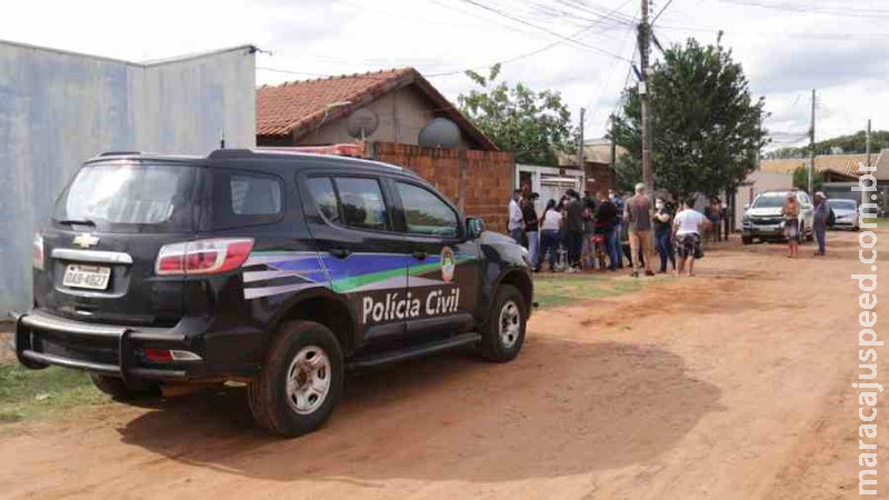 Rapaz que matou amigo em roleta-russa ficará em casa com tornozeleira Rapaz que matou amigo em roleta-russa ficará em casa com tornozeleira