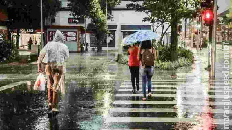 Segunda-feira segue com tempo instável e previsão de chuva em MS