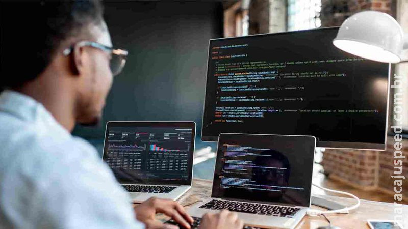 Startups tem vagas para trabalho remoto na área da tecnologia com salários de até R$ 20 mil; confira Startups tem vagas para trabalho remoto na área da tecnologia com salários de até R$ 20 mil; confira
