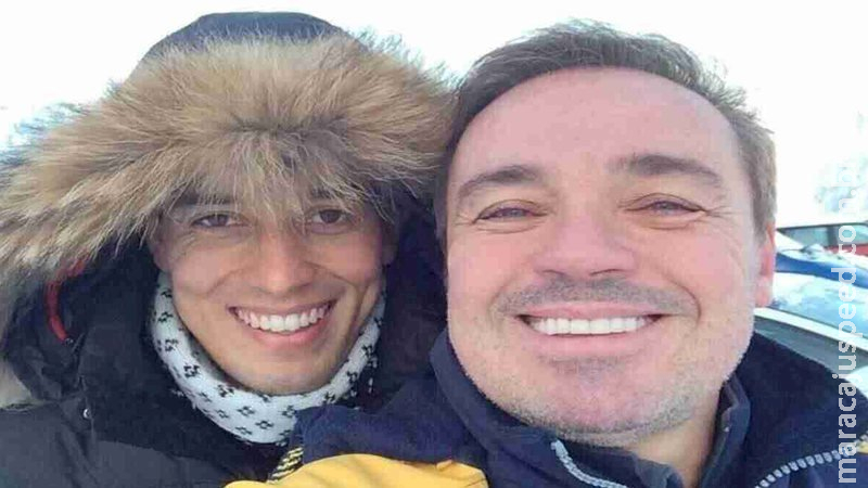 Suposto ex-namorado de Gugu faz declaração de amor ao apresentador Suposto ex-namorado de Gugu faz declaração de amor ao apresentador