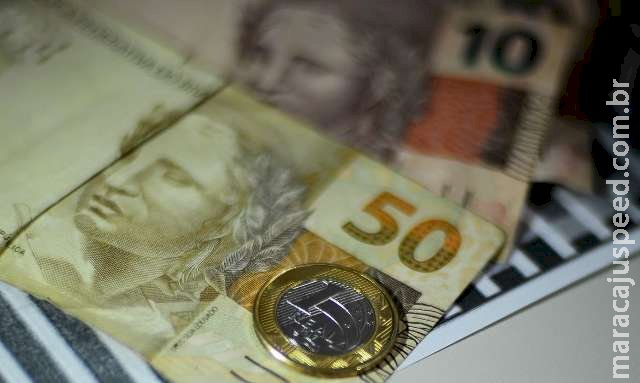 Trabalhadores nascidos em fevereiro podem sacar auxílio emergencial Trabalhadores nascidos em fevereiro podem sacar auxílio emergencial