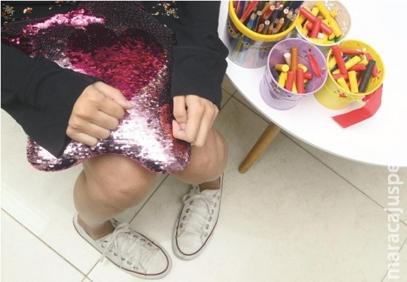Três adolescentes estupram garotas 12 e 15 anos com intuito de filmar o ato Três adolescentes estupram garotas 12 e 15 anos com intuito de filmar o ato
