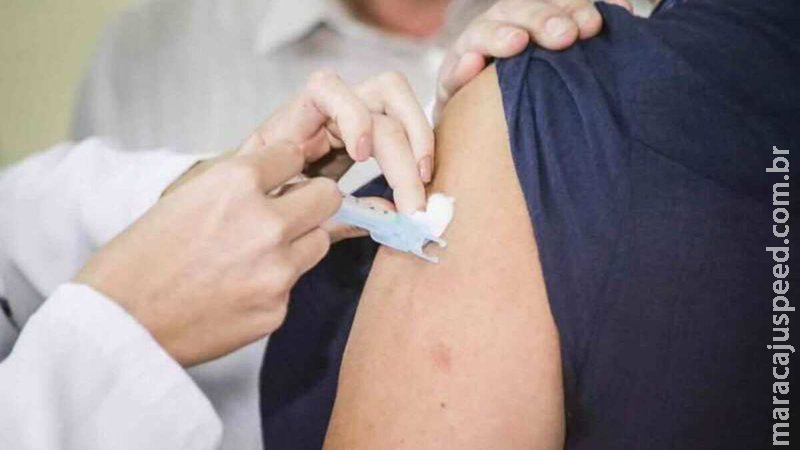 À espera de 237 mil doses, Saúde de MS planeja Dia D da vacinação com Janssen À espera de 237 mil doses, Saúde de MS planeja Dia D da vacinação com Janssen