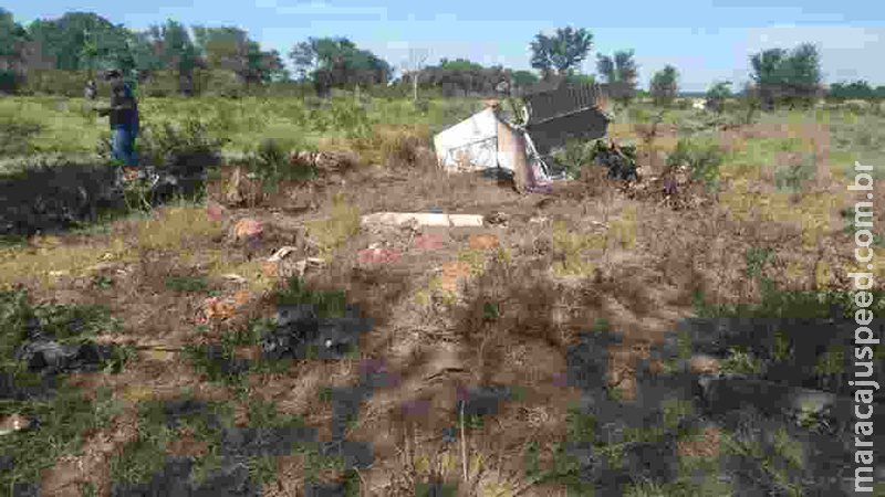 Acidente aéreo em cidade do Paraguai mata três americanos Acidente aéreo em cidade do Paraguai mata três americanos
