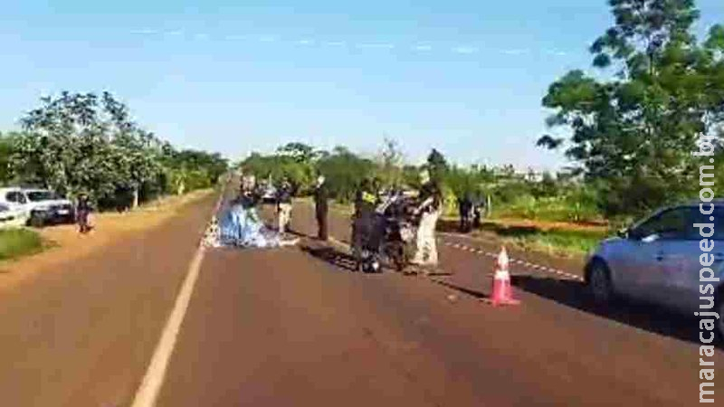 Acidente com moto na BR-376 deixa uma pessoa morta e outra ferida Acidente com moto na BR-376 deixa uma pessoa morta e outra ferida