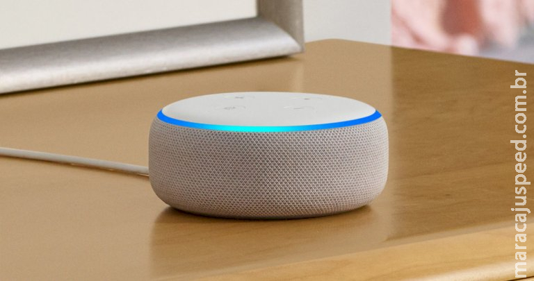 Amazon atualiza Alexa após assistente sugerir desafio mortal a criança Amazon atualiza Alexa após assistente sugerir desafio mortal a criança