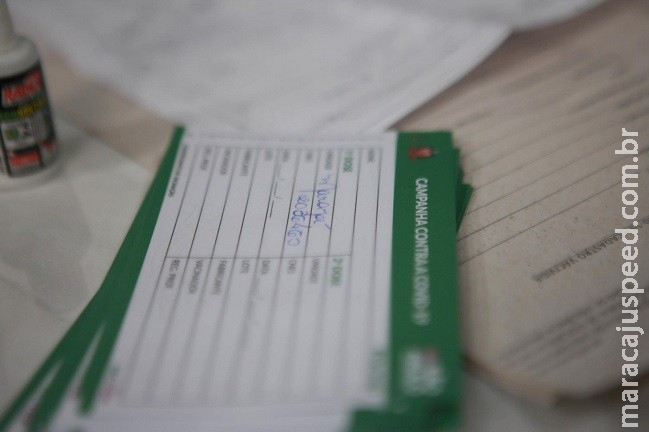 Ao menos 20 capitais passam a exigir passaporte da vacina contra a Covid-19 Ao menos 20 capitais passam a exigir passaporte da vacina contra a Covid-19