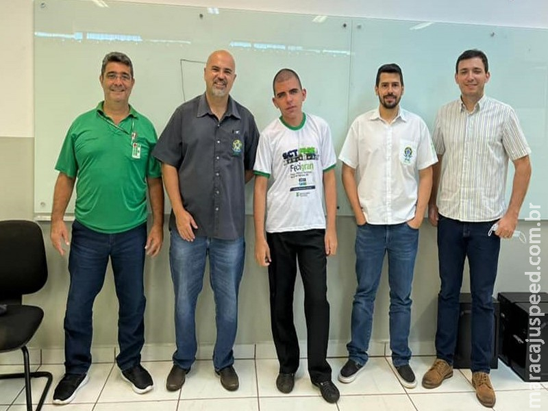 Apresentado primeiro TCC de estudante autista do IFMS - Campus Dourados Apresentado primeiro TCC de estudante autista do IFMS - Campus Dourados