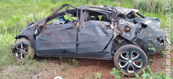 Arrastador é preso após capotar Hyundai que levaria ao Paraguai Arrastador é preso após capotar Hyundai que levaria ao Paraguai