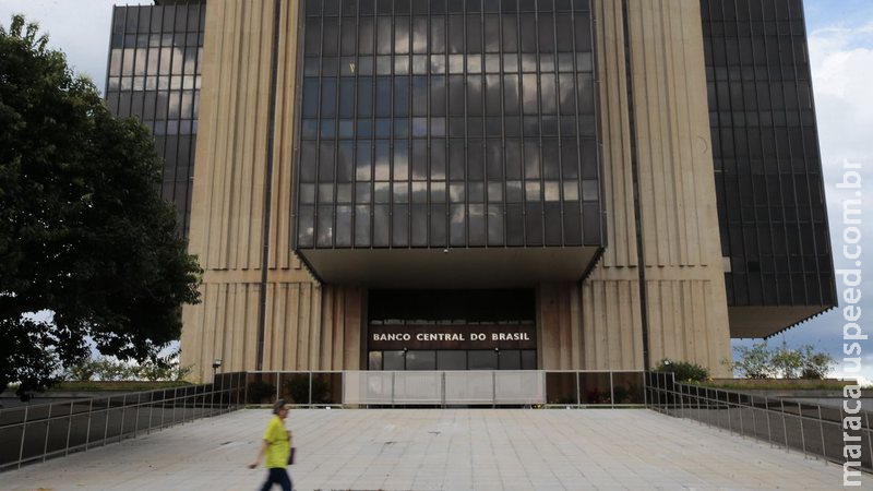Banco Central: mercado financeiro estima inflação em 10,05% este ano Banco Central: mercado financeiro estima inflação em 10,05% este ano