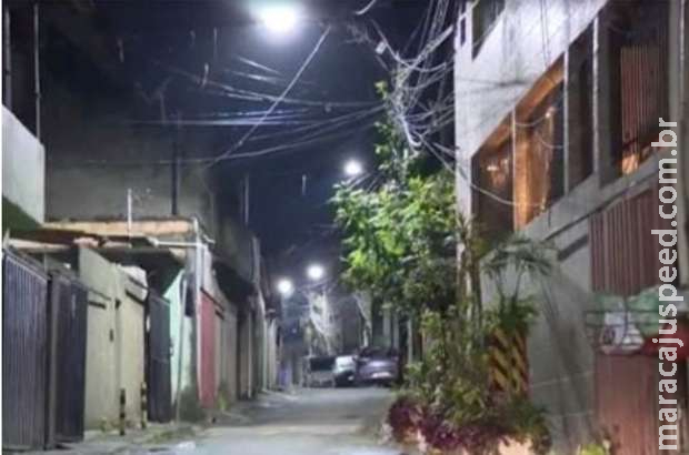 Bebê encontrada dentro de geladeira nasceu viva, segundo a Polícia Bebê encontrada dentro de geladeira nasceu viva, segundo a Polícia
