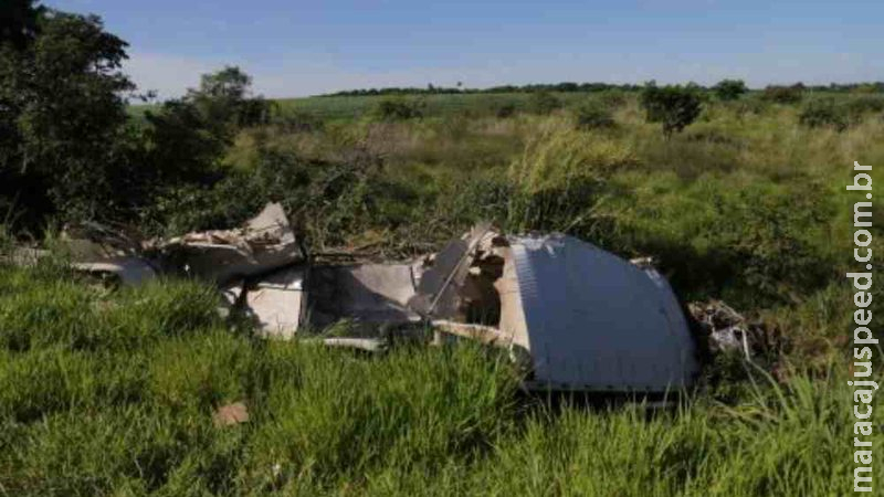 Caminhoneiro morre ao cair em ribanceira na MS-040 quando chegava em Campo Grande Caminhoneiro morre ao cair em ribanceira na MS-040 quando chegava em Campo Grande