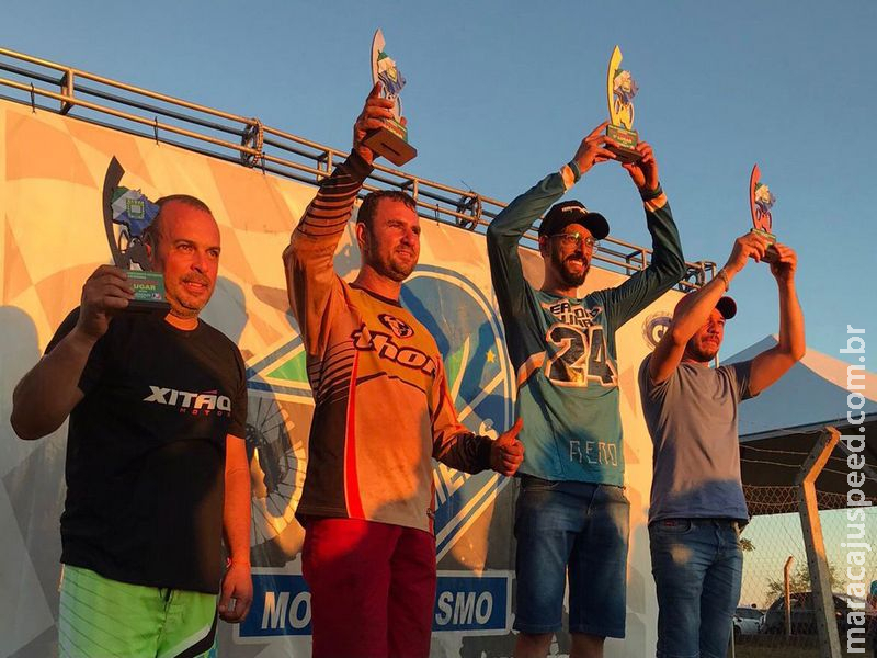 Campeões do Sul-Mato-Grossense de Motocross vão ao pódio em Maracaju